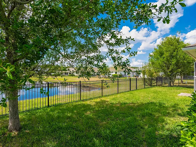 494 Aventurine Ave — Photo 14
