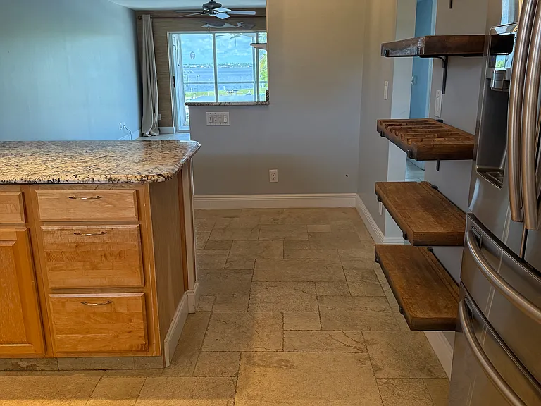 200 N El Mar Dr #205A — Photo 19