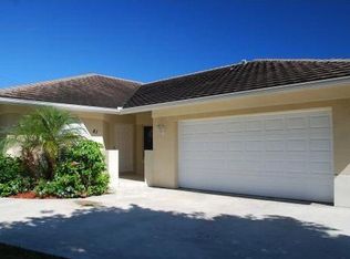 61 Lariat Cir, Boca Raton, FL 33487