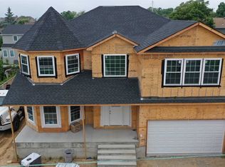 41 Nearwater Ave, Massapequa, NY