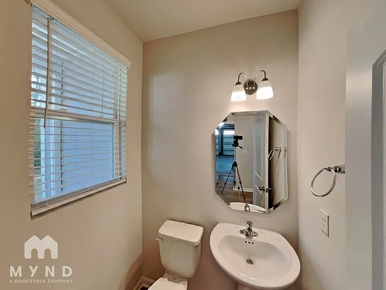 1342 Southern Sugar Dr — Photo 18