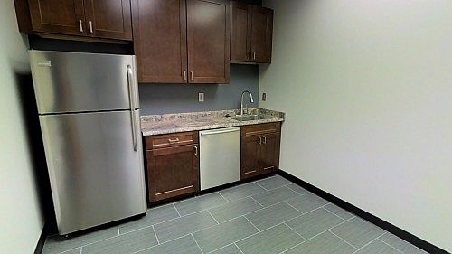 4th image of 6940 Destiny Dr