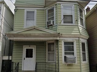 23 Komorn St, Newark, NJ 07105