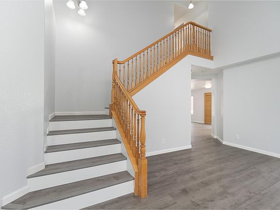 5th image of 3398 Shining Star Ln