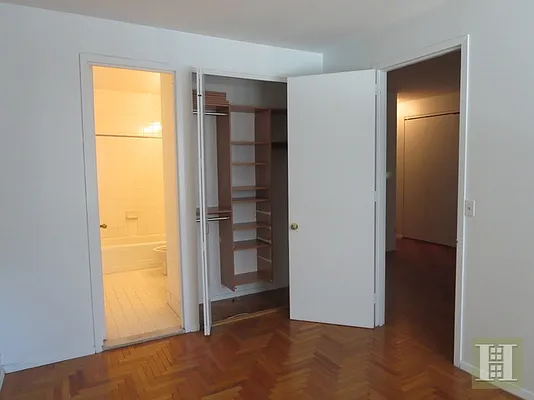 Rented by Halstead Real Estate | media 21