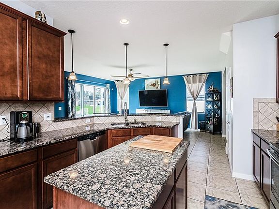 5th image of 2606 Holly Bluff Ct