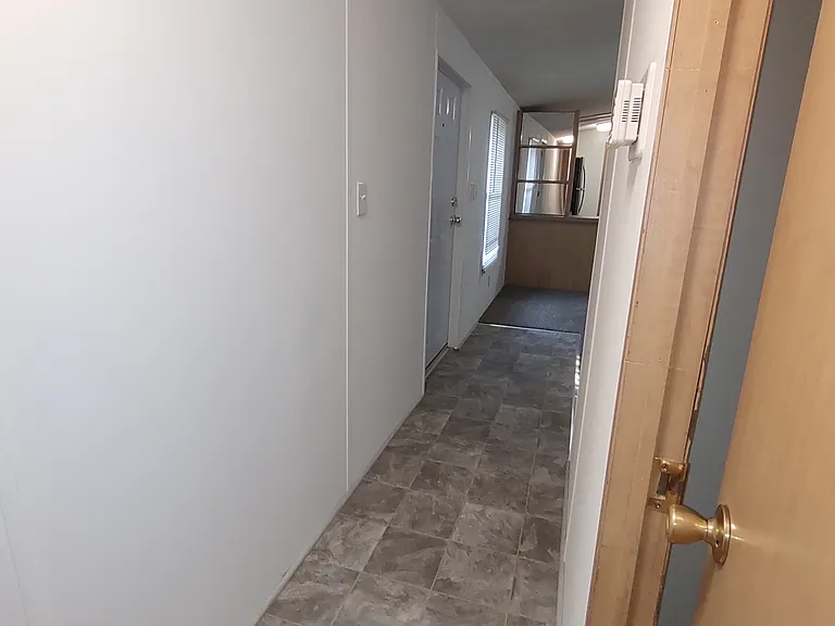 8685 Green Meadows Ln — Photo 27