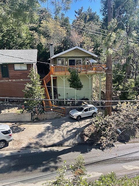 2nd image of 1211 Bear Springs Rd