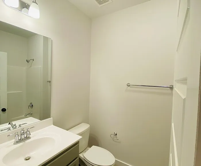2004 Weaver Way — Photo 17