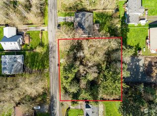 1239 Dewey Dr, Coupeville, WA 98239