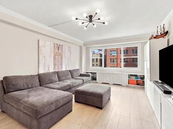 123 E 75th St APT 10-H, New York, NY 10021