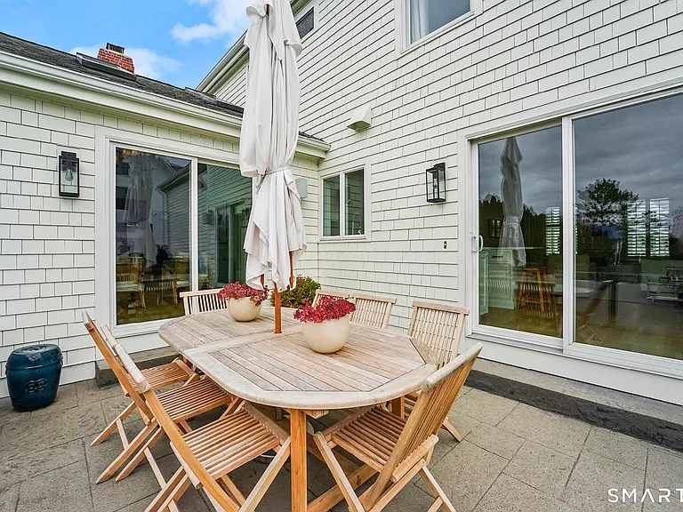 16 Island Way — Photo 6
