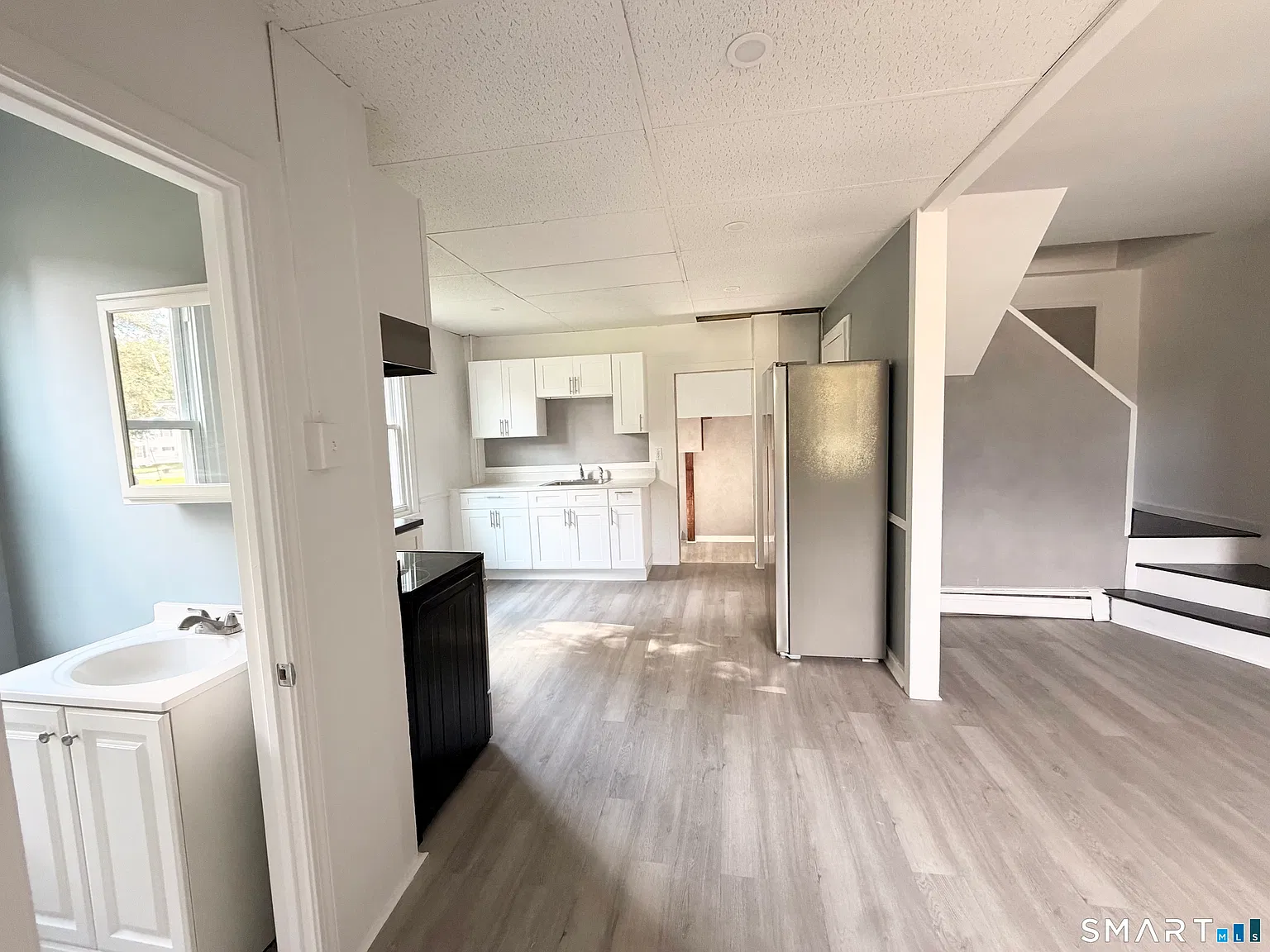2 bed, 1.0 bath, 1200 sqft, $2,100 — Photo 3