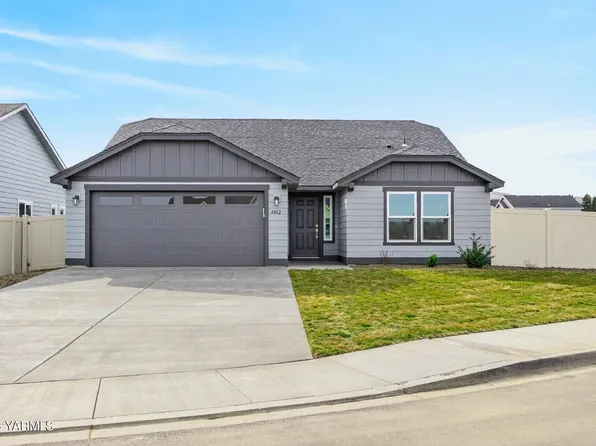 4802 W Larch Ave, Yakima, WA 98903