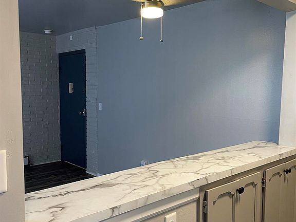 4th image of 6115 Plymouth Ave #B6