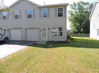 357 Richmond Dr, Romeoville, IL 60446