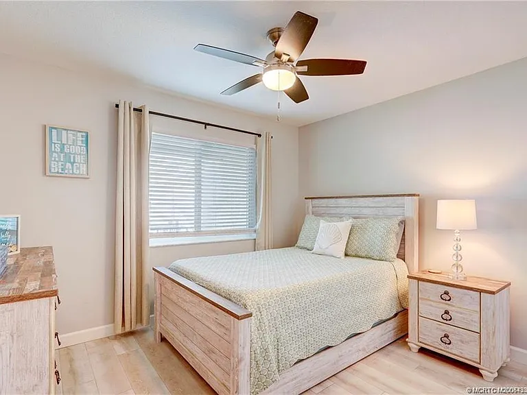 5602 NE Gulfstream Way — Photo 21