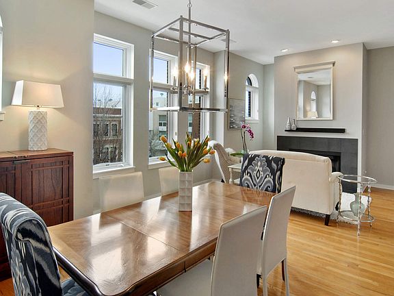 Living Room / Dining Room