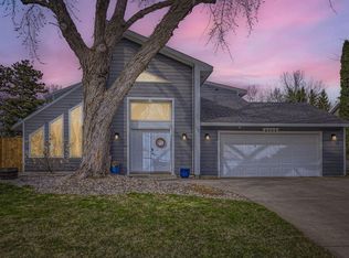 8205 Maryland Rd, Bloomington, MN 55438