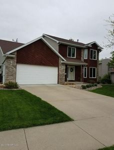 1421 36th St SW, Rochester, MN, 55902