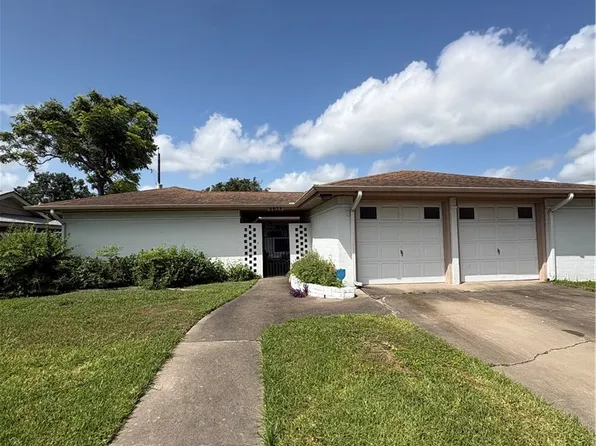4633 Sheffield Ln, Corpus Christi, TX 78411