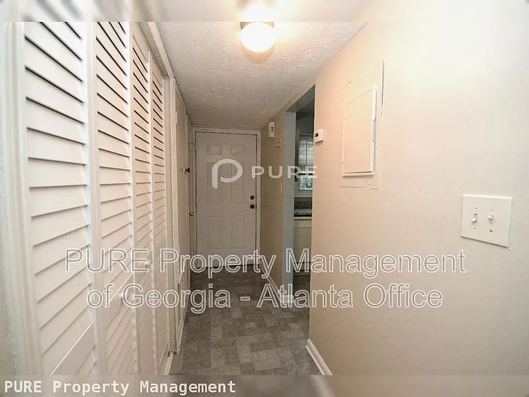 1668 Wynndowne Trl SE — Photo 4