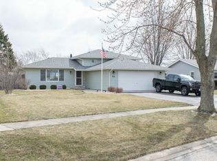 1006 Southgate Rd, New Lenox, IL 60451