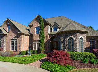 817 Southern Magnolia Ct, Spartanburg, SC 29301