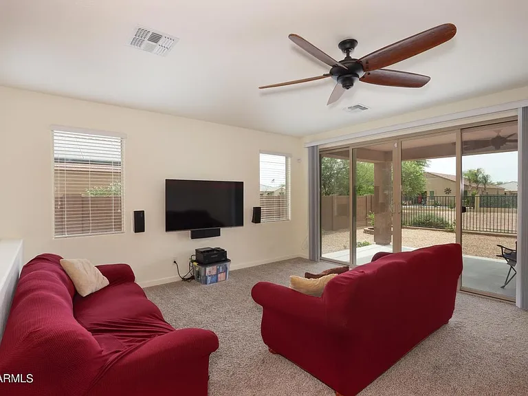 735 W Judi Dr — Photo 19