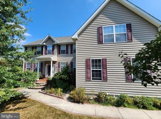 415 Welsh Hill Rd, Newark, DE 19702