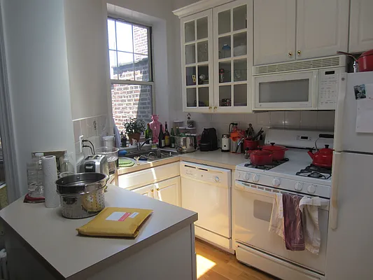 Rented by (Legacy) NY Quality Living Uptown | media 33