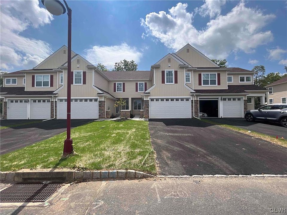1st image of 945 Iron Ln #41