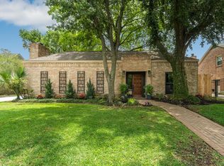 10335 Lynbrook Hollow St, Houston, TX 77042