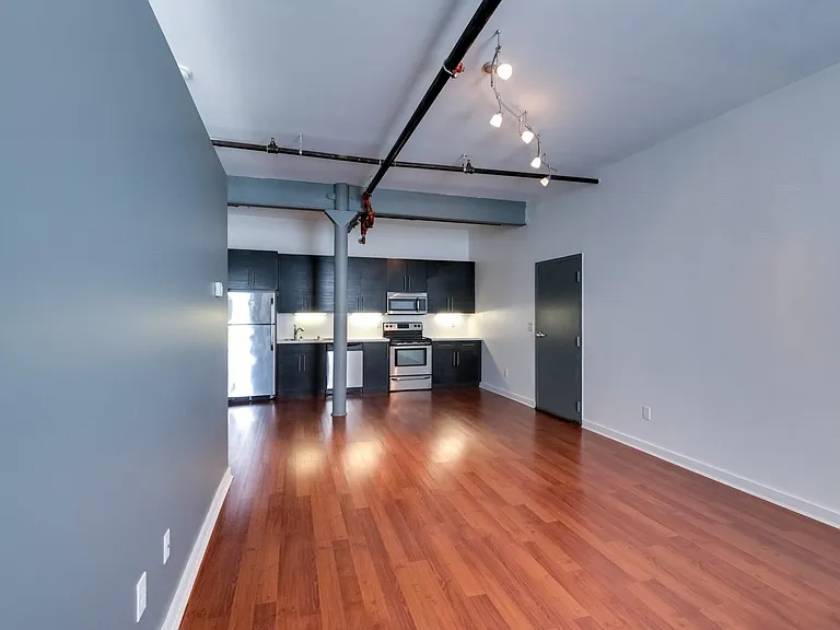 209-211 W Pike St #2B — Photo 1