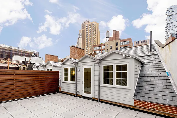 Rented by Town Residential | media 8