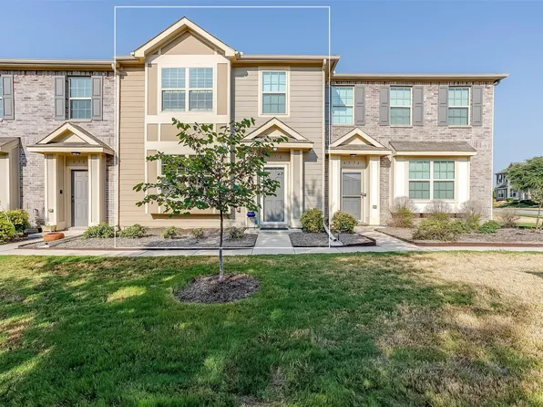 6972 Carrington Ln, Fort Worth, TX 76137