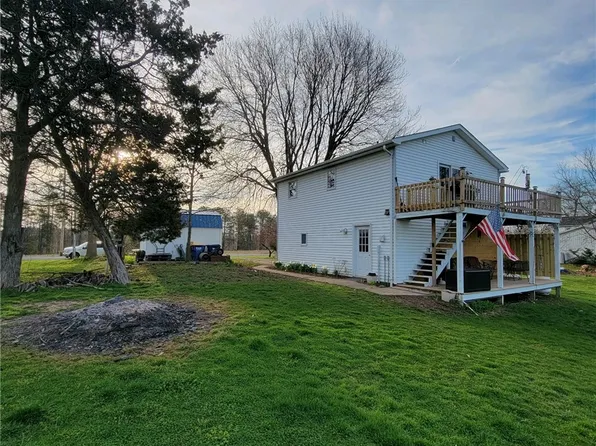 6961 Clapper Rd, Wolcott, NY 14590