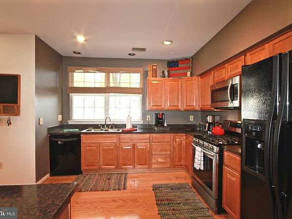 3rd image of 2481 Revere Ct #35-F