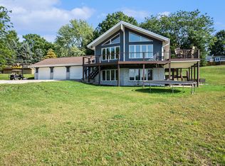 4154 S Sunset Dr, Fremont, MI 49412
