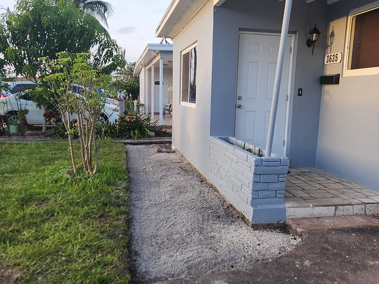 3635 SW 88th Ct — Photo 1