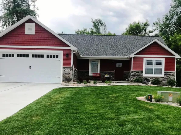 16421 Red Fox Trl, Linden, MI 48451