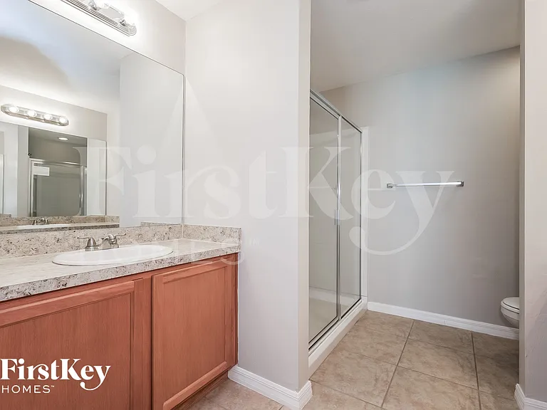 354 Shadow Lakes Dr — Photo 10