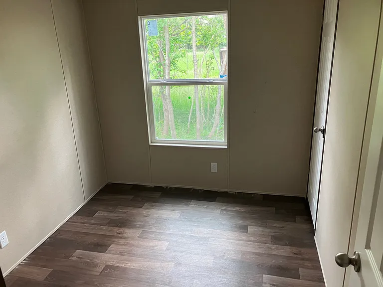 2845 Columbus Ave #5F — Photo 18