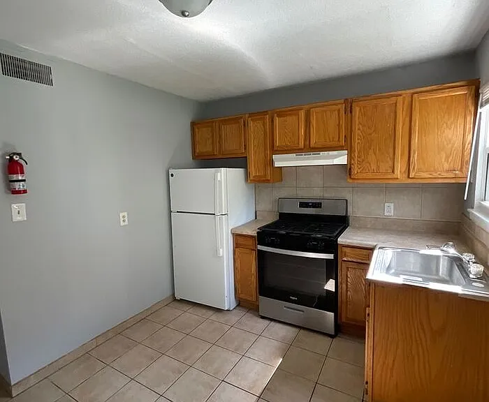 12 Pollux Cir E #1 — Photo 6