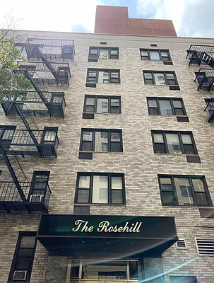 Rented by Triumph Property Group | media 20