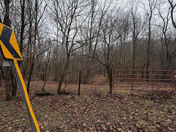 4th image of 8900 Salem Rd