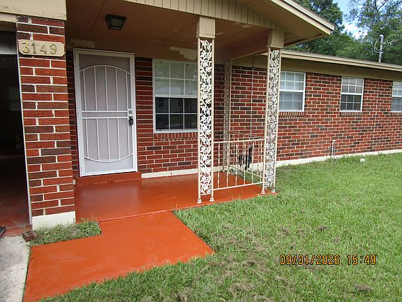 2nd image of 3149 W 19th St