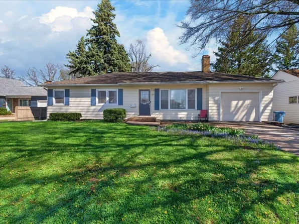 701 Lorraine Ave, Waterloo, IA 50702