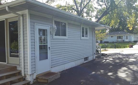 3rd image of 4054 Kempf St