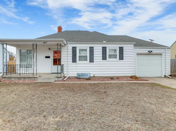 2427 E Aloma St, Wichita, KS 67211